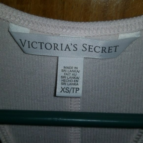 Victoria Secret Racer Back Gym Tank - Picture 3 of 6